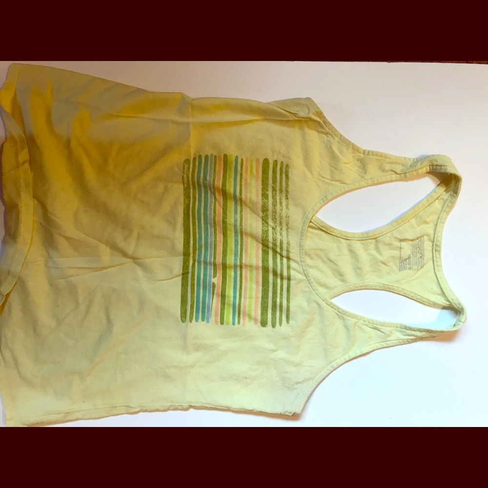 Patagonia tank size small